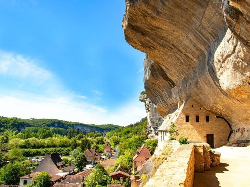 Maison Avec Patio Dans Le Centre Historique Βίλα Terrasson Εξωτερικό φωτογραφία